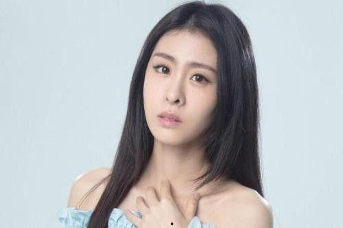 吃瓜娱乐圈张碧晨,娱乐圈的瓜田，她如何成为焦点？