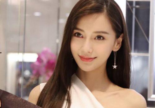 明星娱乐圈吃瓜杨颖是谁,娱乐圈的焦点人物，揭秘她的明星之路  第3张